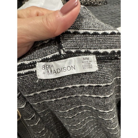 89th Madison Sweater Vest/Cardigan Sz M - Picture 3 of 7